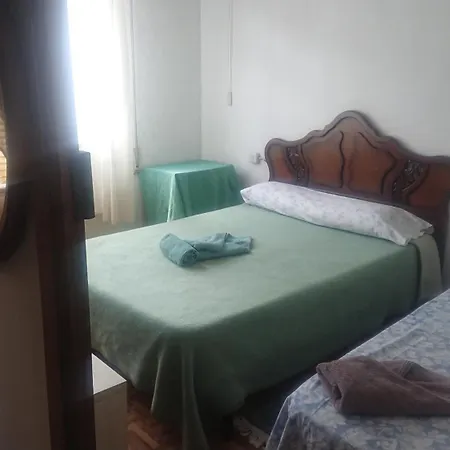 Melide Rooms 홈스테이 멜리데