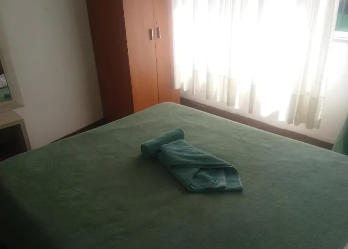 Melide Rooms